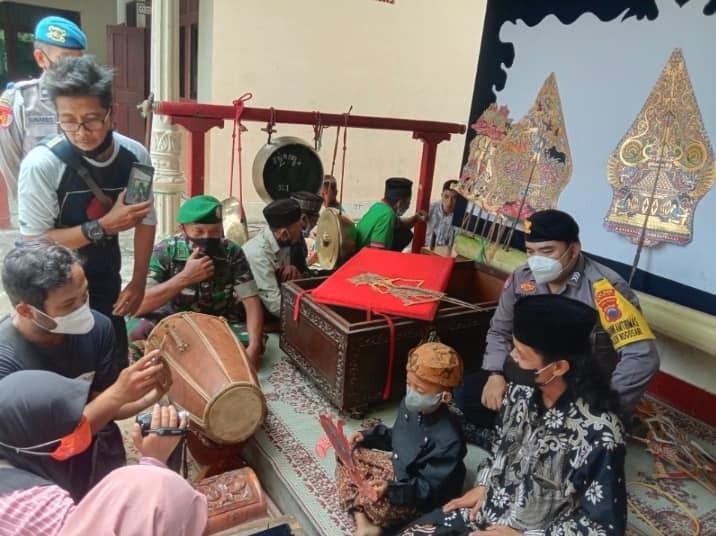Vaksinasi Unik, Hadirkan Dalang Cilik Untuk Mengurangi Rasa Takut Anak