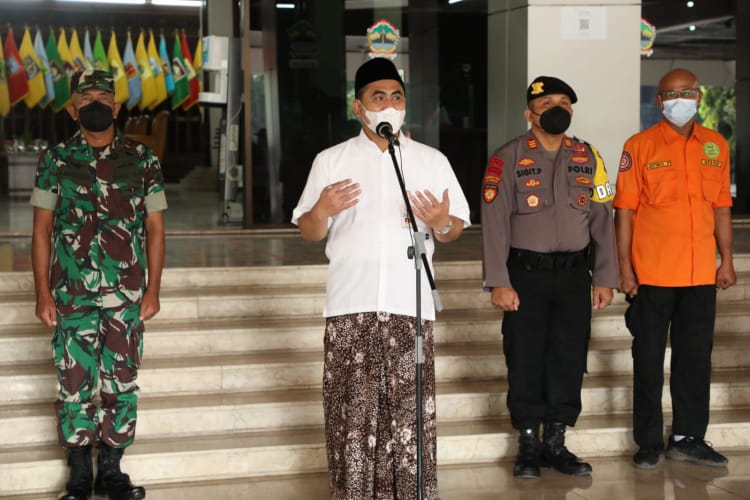 Wagub Jateng Pelepasan Tim Distribusi Masker
