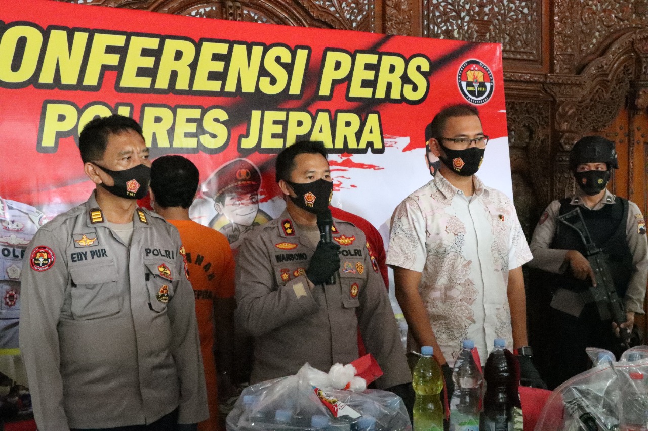 Polres Jepara Ungkap Kasus Miras Oplosan