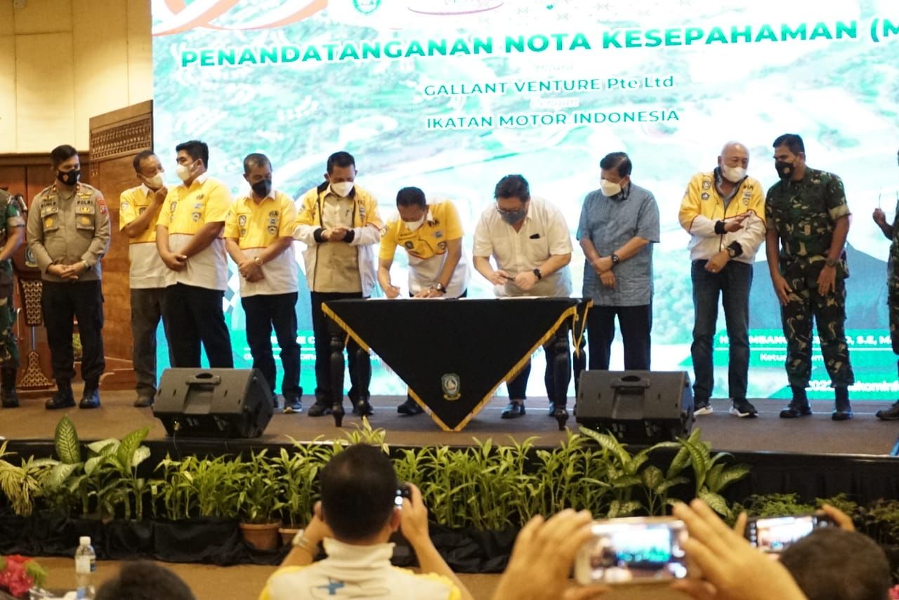 Ketua MPR RI Tandatangani MOU Pembangunan Bintan International Circuit