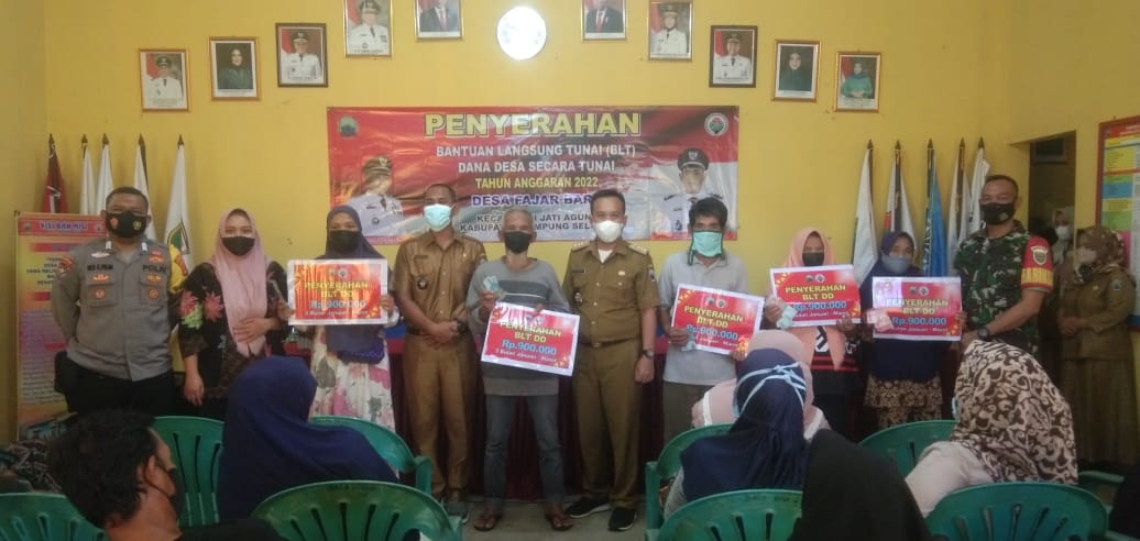 Pemdes Fajarbaru Mulai Salurkan BLT DD Ta-2022 Kepada 145 Kpm