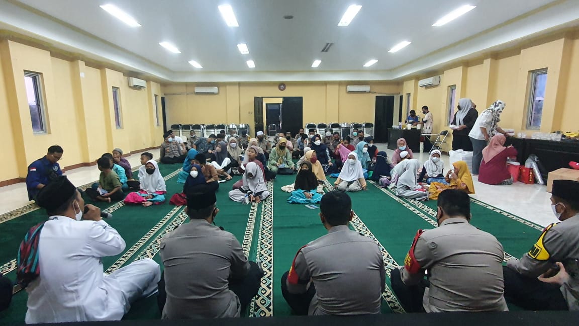 Gelar Santunan ke Anak Yatim Piatu, Ini kata Kompol Muharram Wibisono