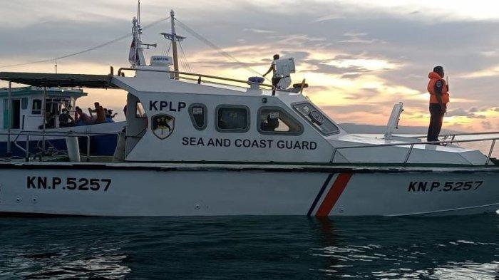 Ratusan Penumpang KM Sabuk Nusantara 91 Berhasil Dievakuasi