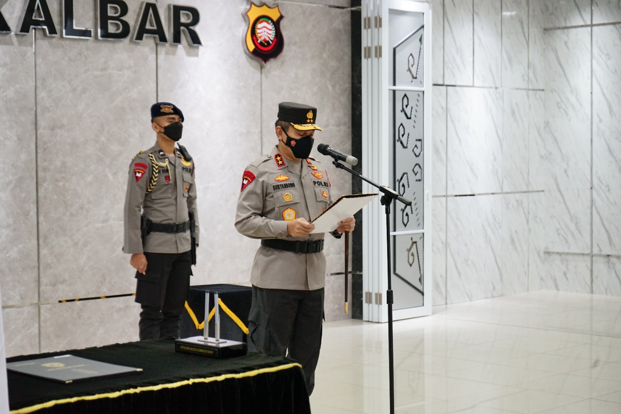 Kapolda Kalbar Sertijab Dua Pejabat Utama