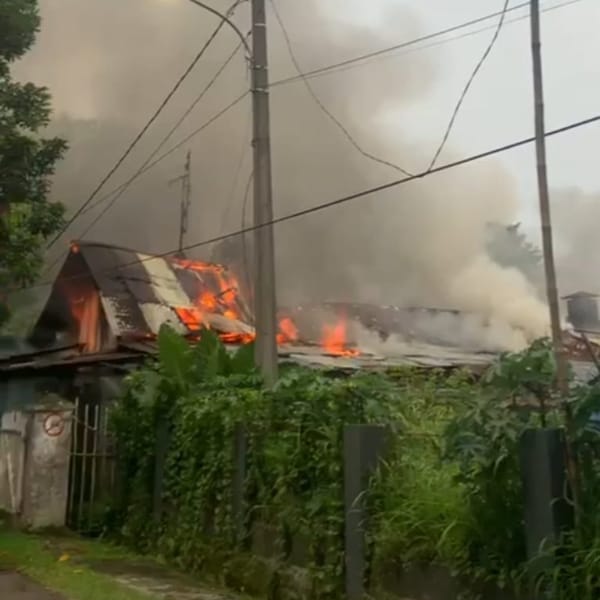 Sijago Merah Menghanguskan 4 Rumah Dinas RS Marzuki Mahdi Bogor