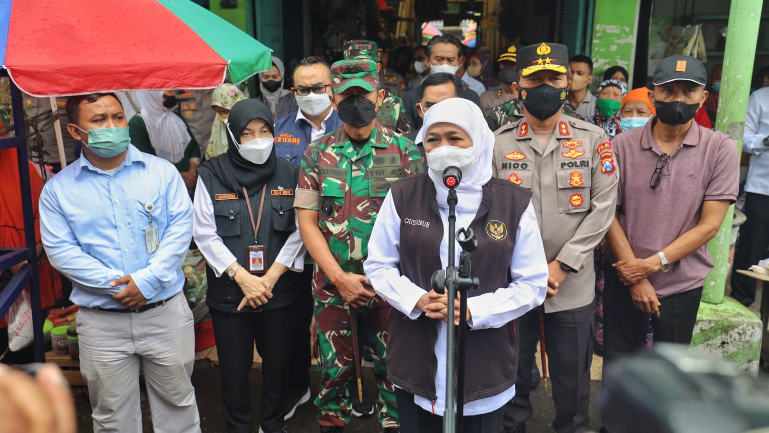 Kapolda dan Forkopimda Jatim Cek Harga dan Distribusi Migor di Pasar