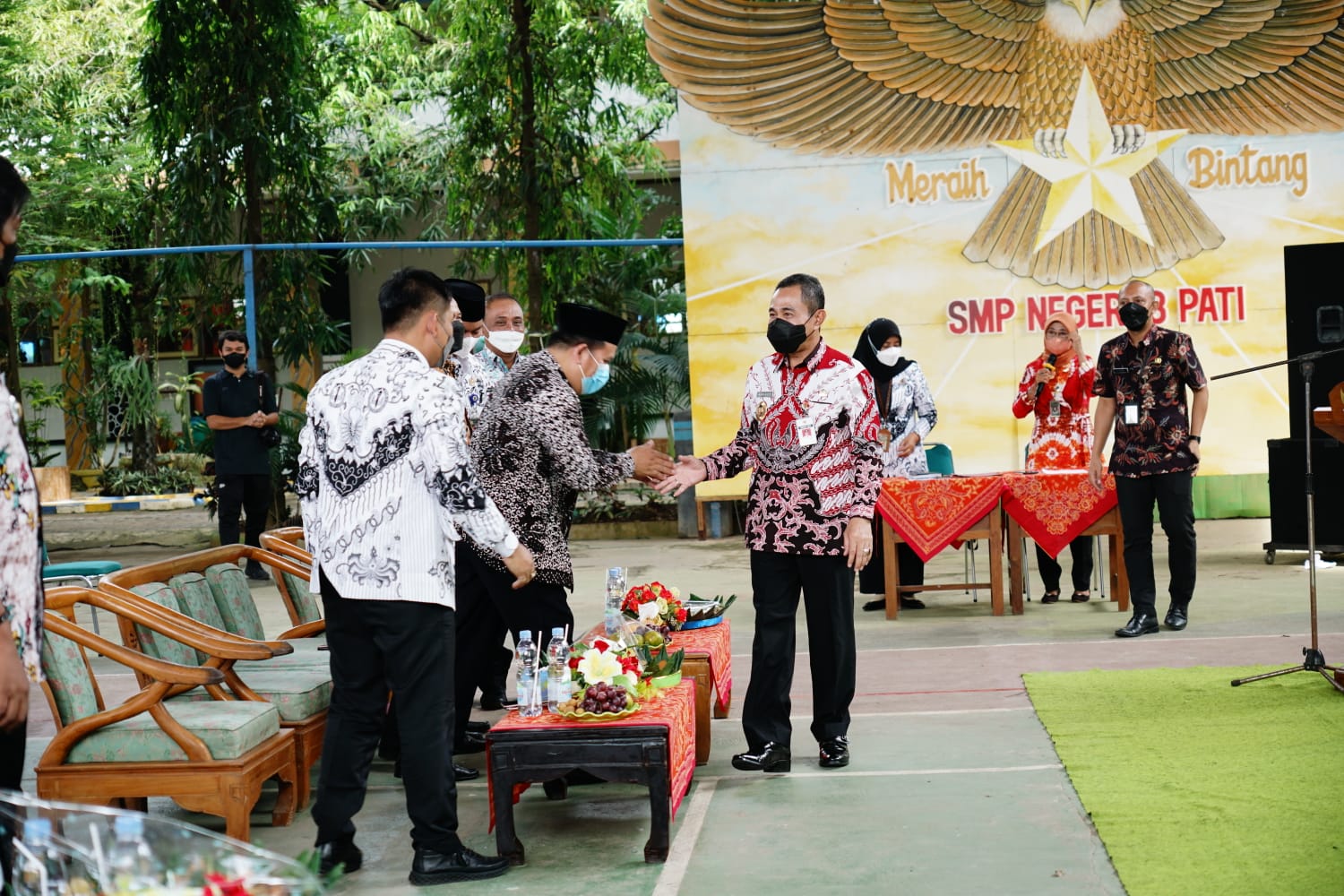 Guyub Rukun !!! Bupati Ingatkan Tenaga Pendidik