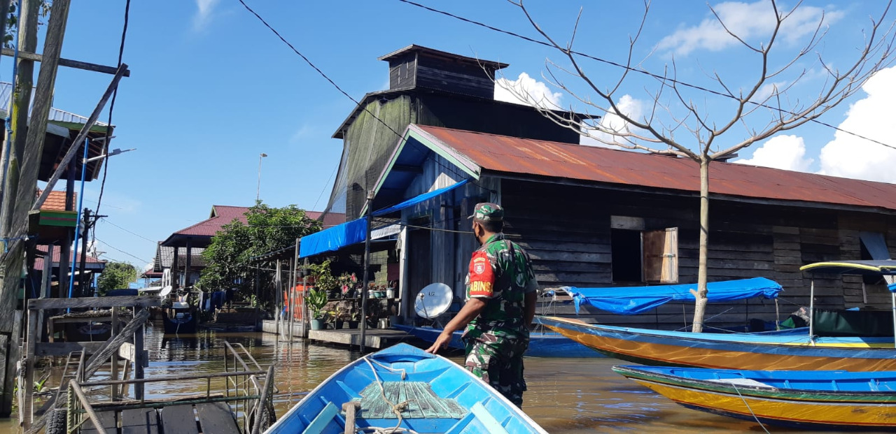 Serka Nurkholis Pantau Situasi Banjir di Wilayah Binaan Muara Kedang Kepala