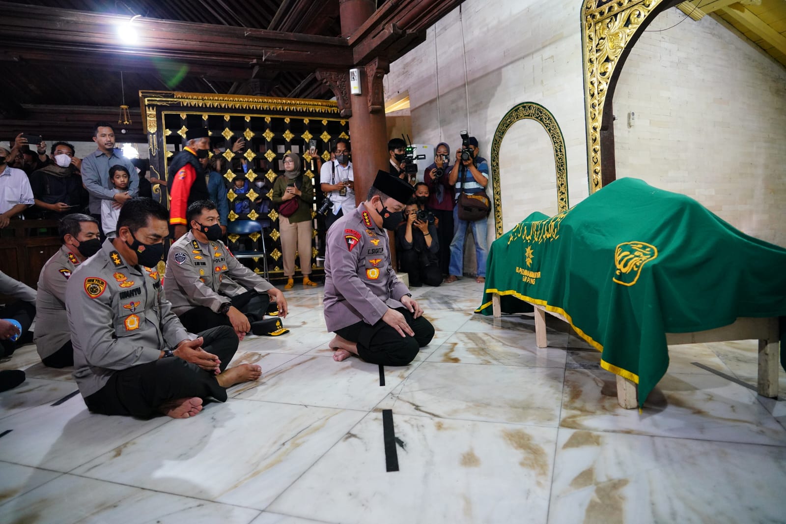 Kapolri : Kita Kehilangan Tokoh dan Bapak Bangsa