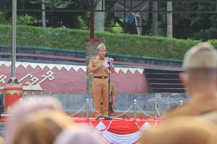Plt Asisten Ekobang Pimpin Jalannya Apel Mingguan Sekaligus Peringati Hari Lingkungan Hidup Sedunia
