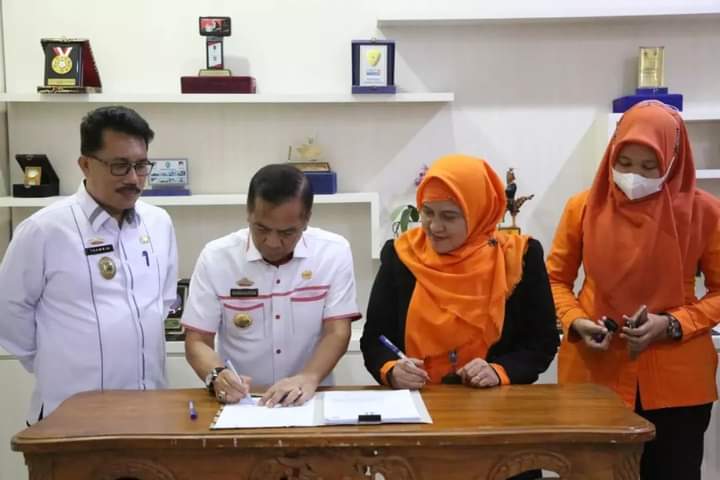 Pemkab Lamsel Bersama PT Persero Lakukan Penandatanganan Kerja Sama
