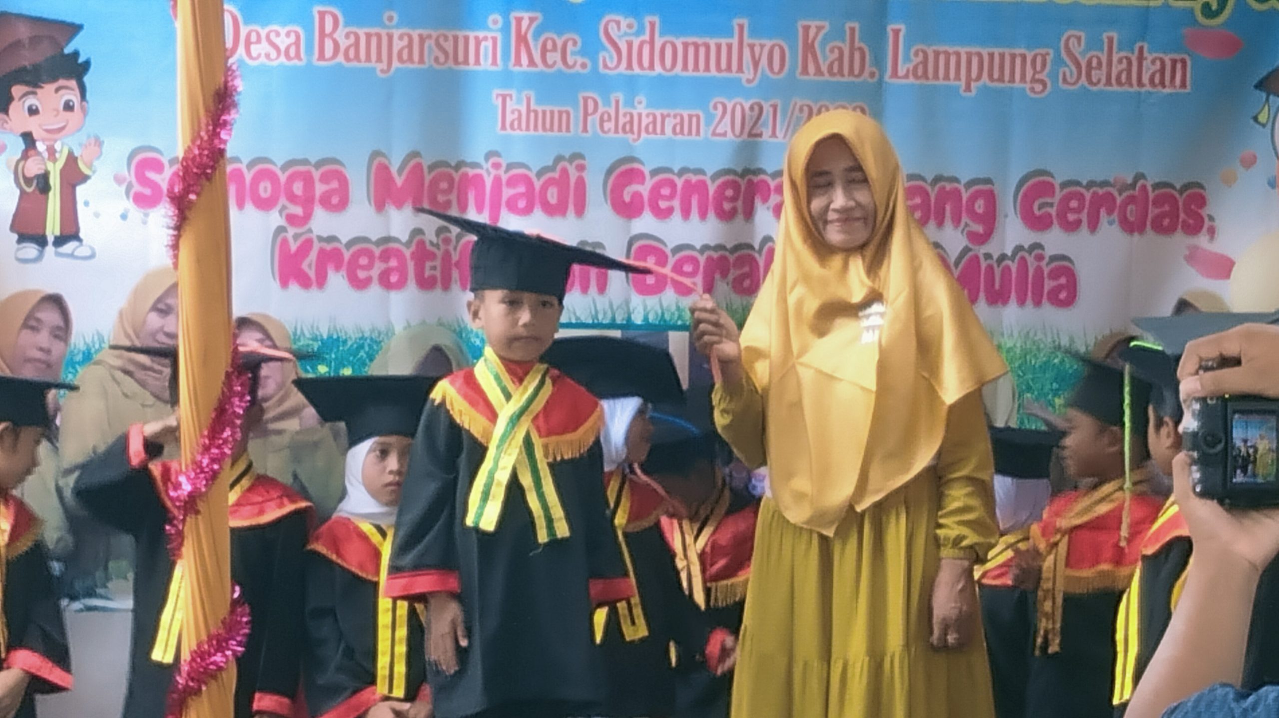 PAUD,TK Al-Qur’an Alkhoiriyah Lepas Muridnya Ke Jenjang Tingkat Sekolah Dasar