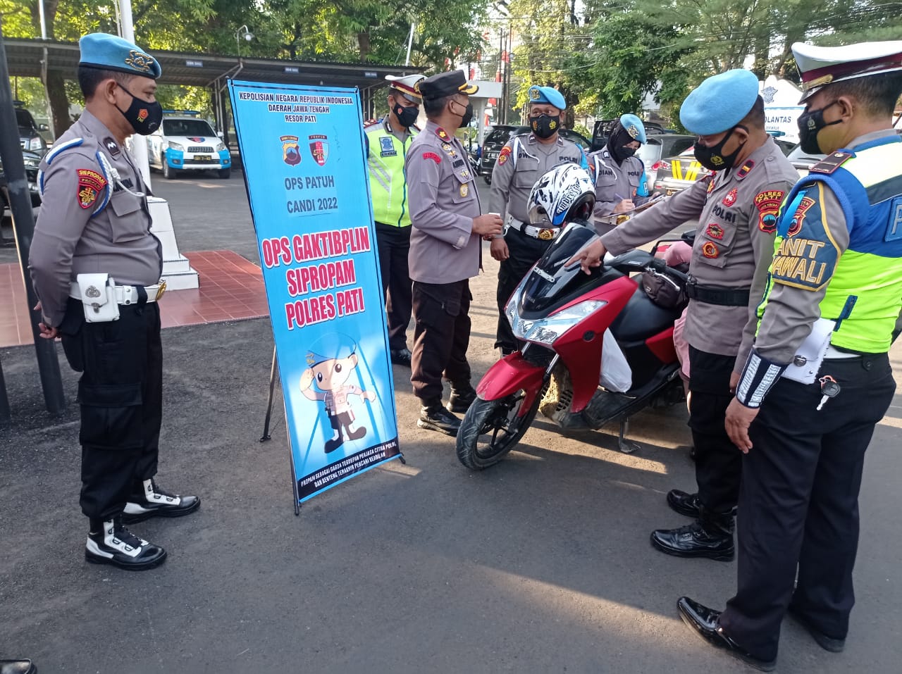 Kasipropam Gelar Operasi Patuh Candi 2022 dan Ops Gaktibplin Bagi Personil Polres Pati