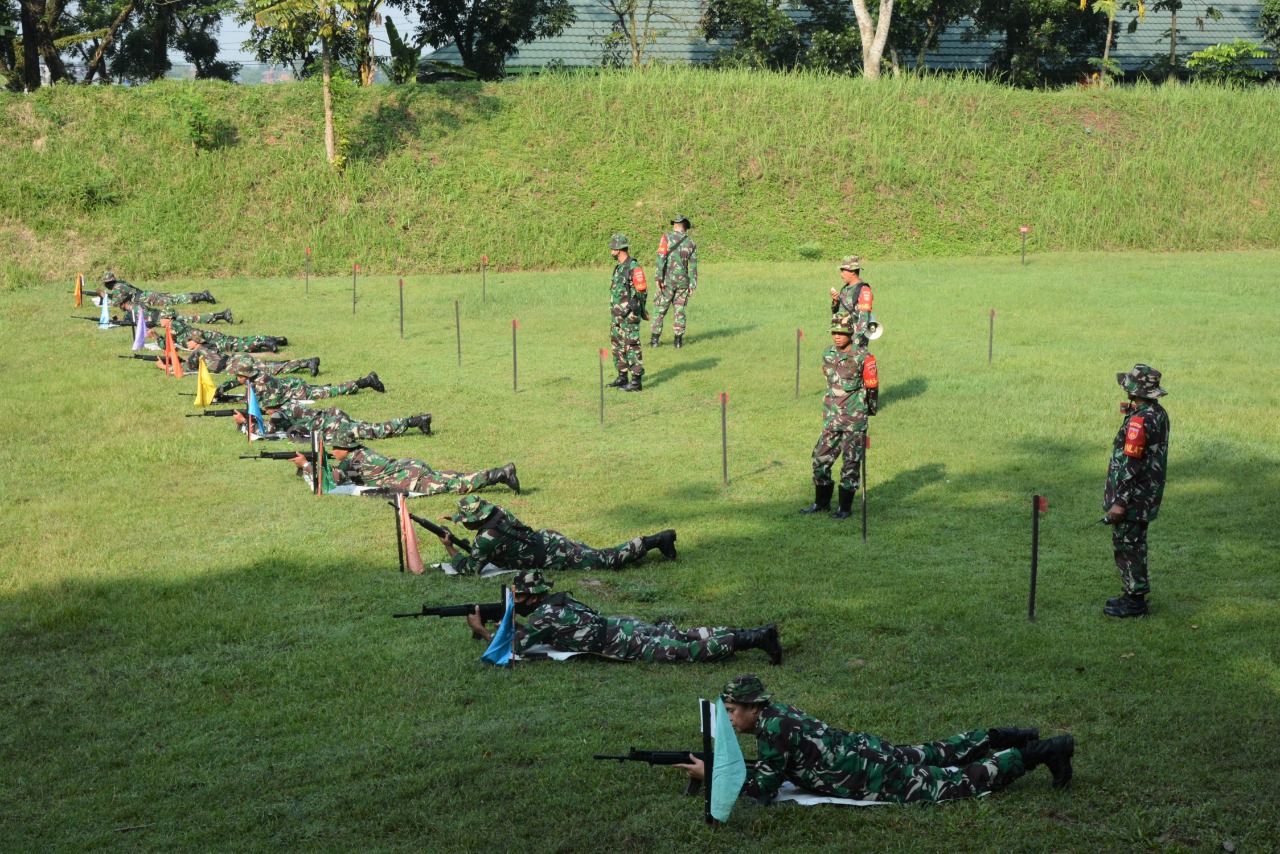 Korem 071/Wijayakusuma Gelar Latihan Menembak