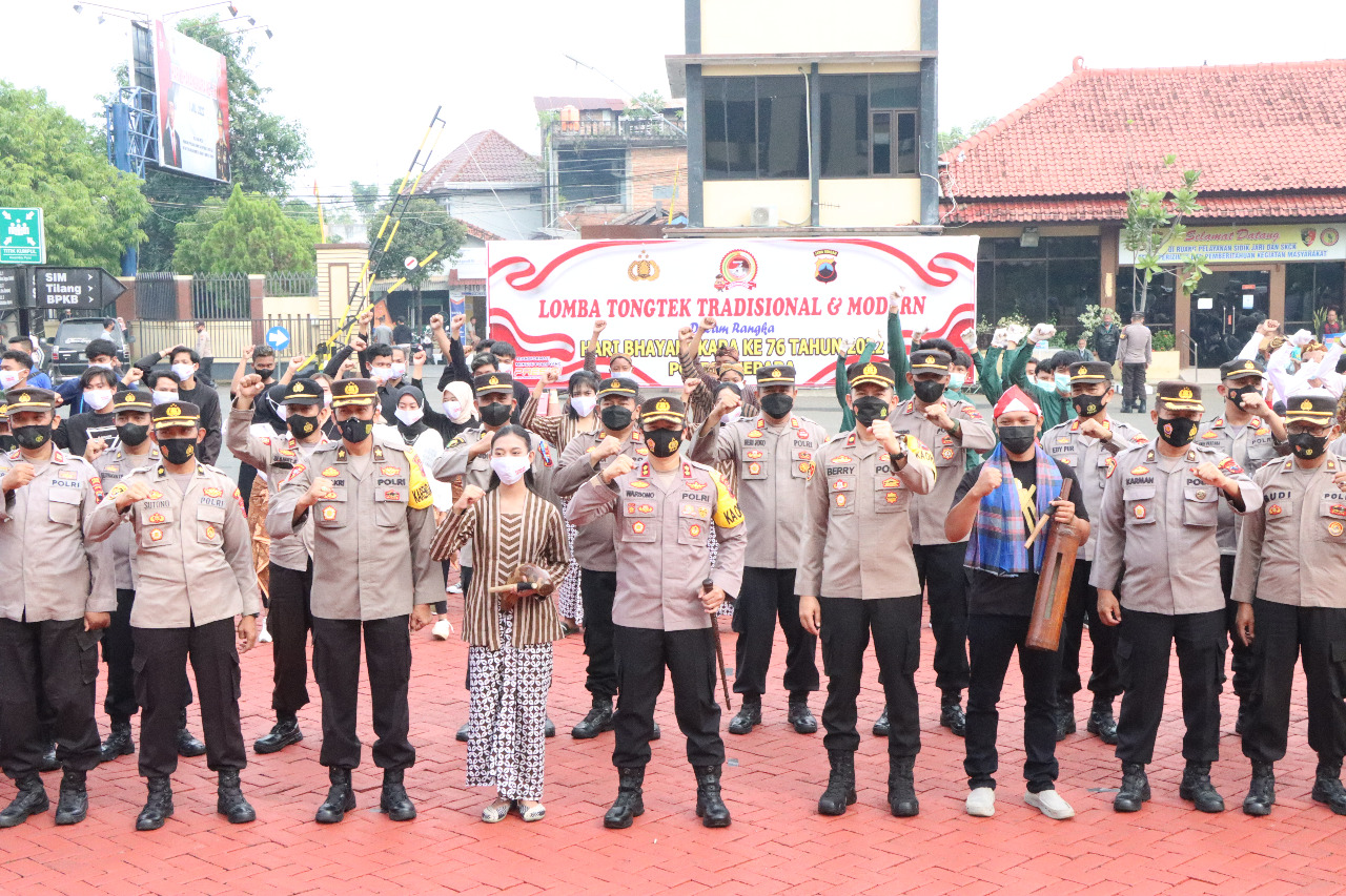 Tradisional dan Modern, Polres Jepara Adakan Lomba Tongtek