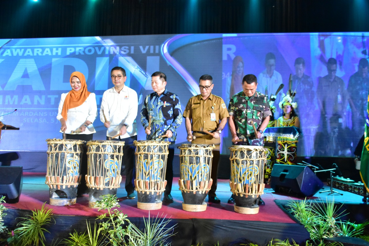 Danrem 091/ASN Beri Ucapan Selamat Dayang Donna Faroek  Menjadi Ketua KADIN Prov kaltim