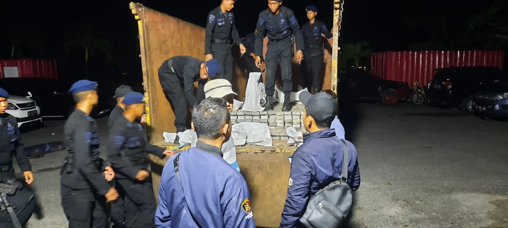 RA dan SA Ditetapkan Tersangka, Lantas Siapa Pemilik Timah Balok 8,87 Ton???