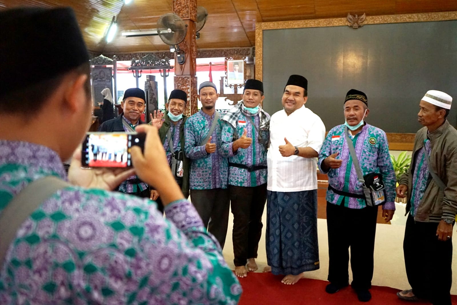 288 Jamaah Haji Pulang Lengkap dan Sehat