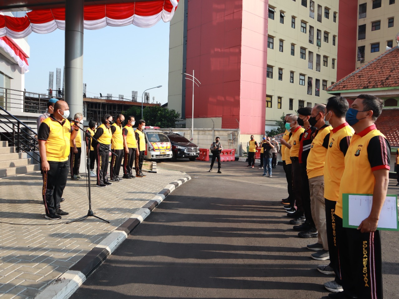 Polres Metro Gelar Olah Raga Pagi