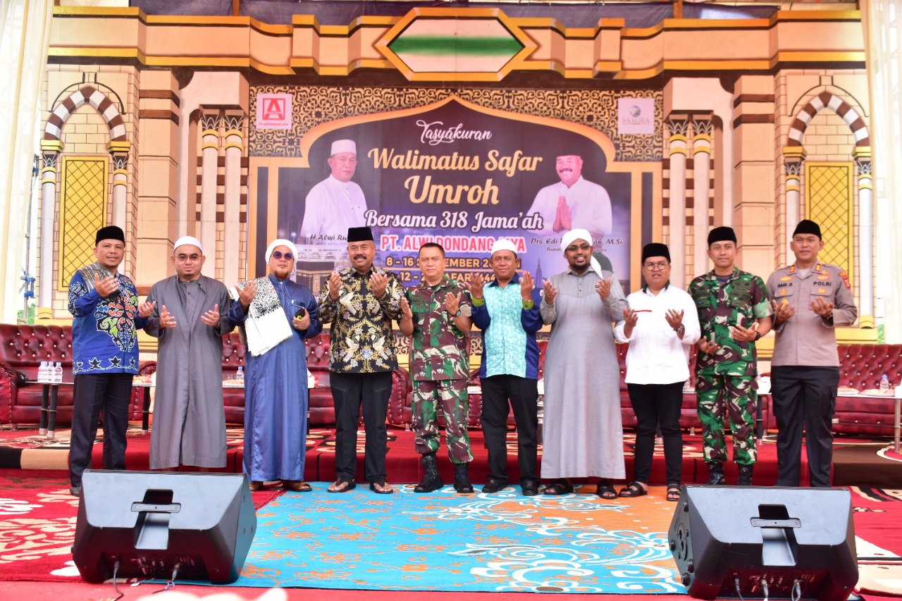 Danrem 091/ASN hadiri Pemberangkatkan 318 Jamaah Umroh