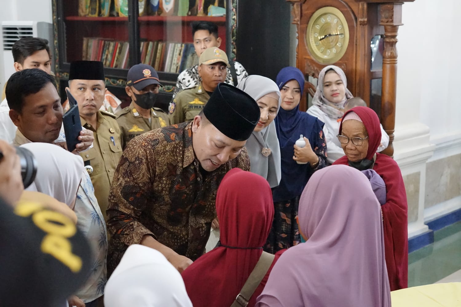 15 Warga Sampang Umrah Gratis