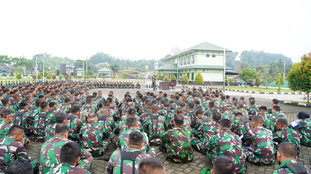 Danrem 091/ASN : Yonif 611/Awang Long  Merupakan Satuan Kebanggaan Korem 091/ASN