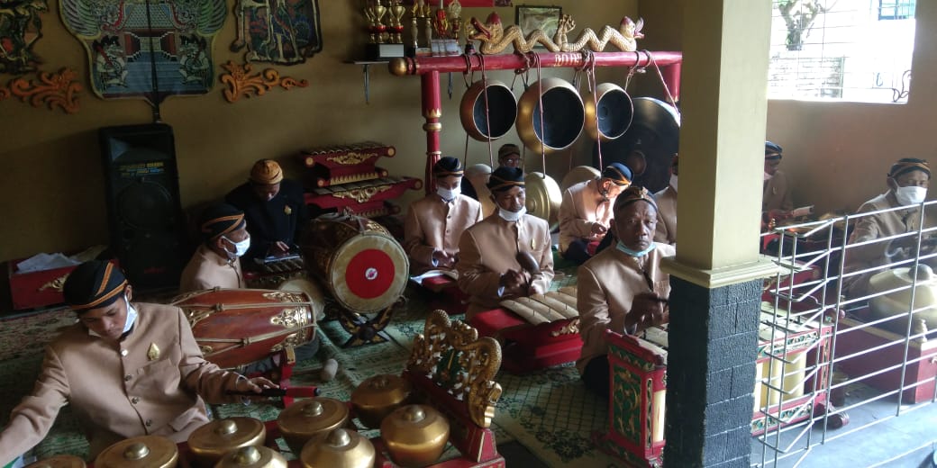 Mengenal Lebih Dekat Seni Karawitan Marsudi Budaya Kelurahan Mojo Pasar Kliwon