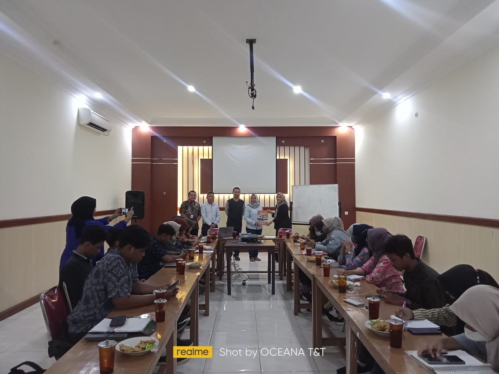 Mahasiswa WMK UMS Tembus Perusahaan Besar PT. Sabdo Palon ; Berharap Mahasiswa Menjadi Calon Succes Entrepreneur.