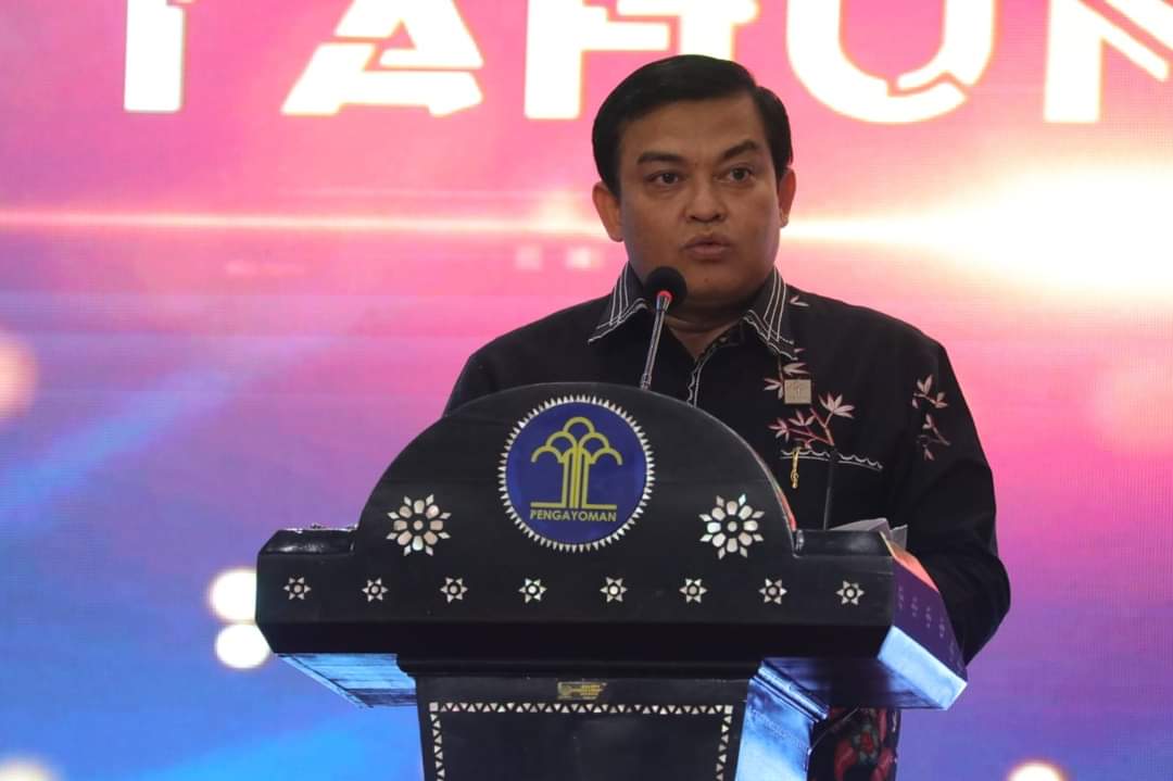Kemenkum Ham Provinsi Riau Terima Penghargaan Katagori III Sebagai JDIHN 2022