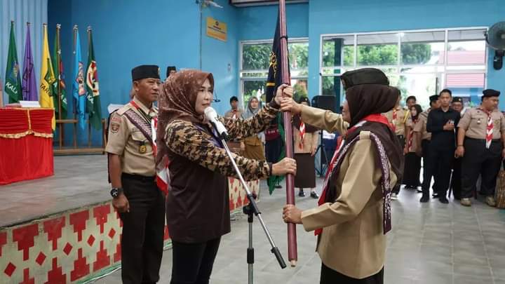 Secara Resmi Bunda Win Buka KMD Kwarcab Lamsel