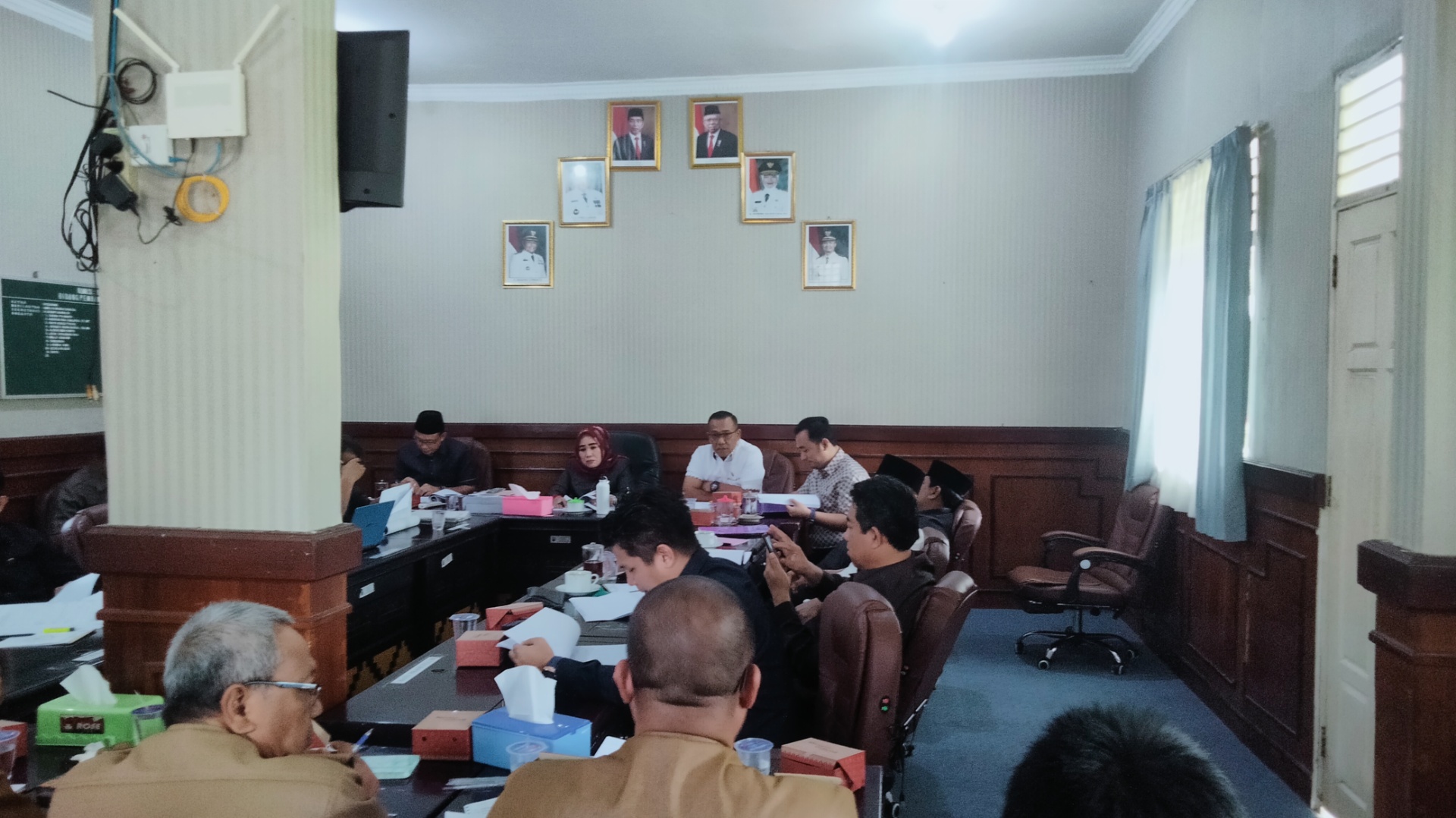 Komisi III DPRD Lamsel Bersama DLHD Bahas Plafon Anggaran APBD 2023