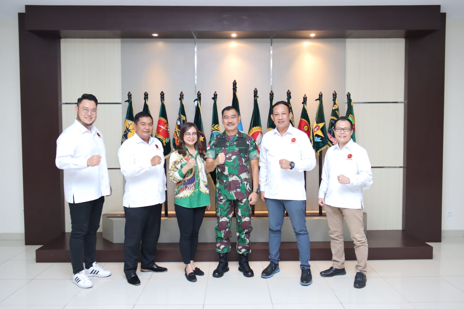 Pangdam XII/Tpr Audiensi Dengan Pengurus KEIND Kalbar