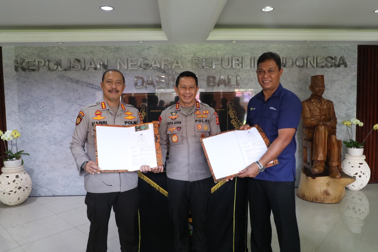 Kapolda Bali Terima Hibah Satu Unit Buggy