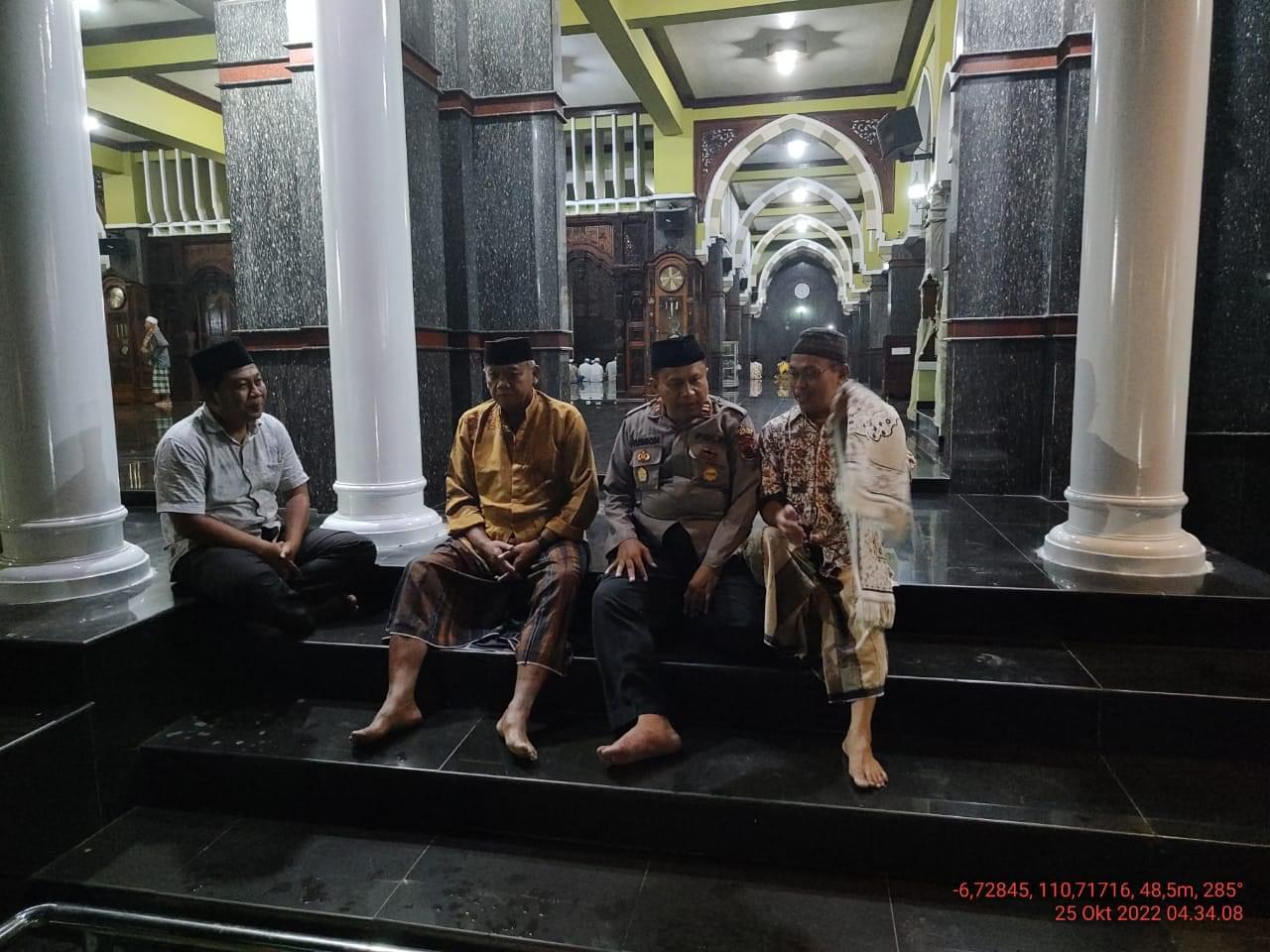 Giat Patroli Subuh Sekaligus Tatap Muka Dengan Toga
