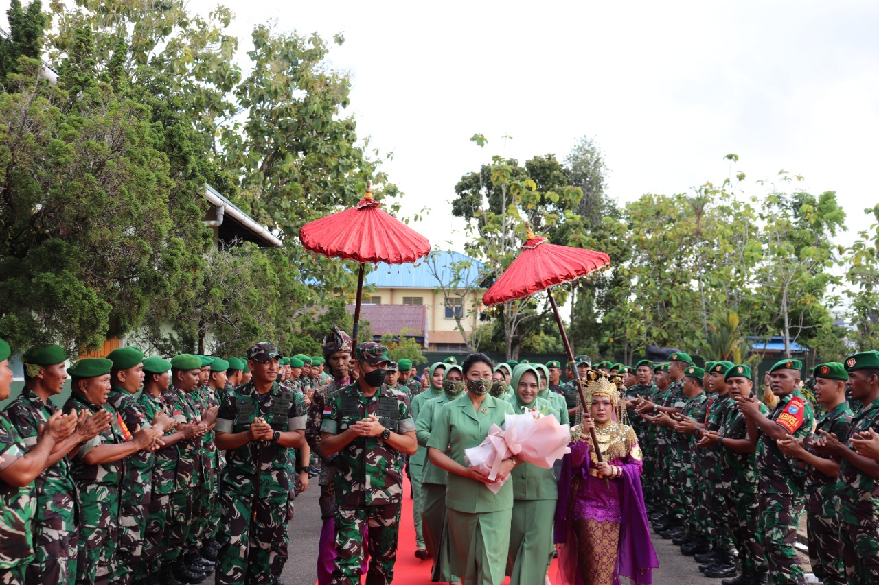 Pembinaan Satuan, Pangdam XII/Tpr Kunjungi Kodim 1203/Ktp