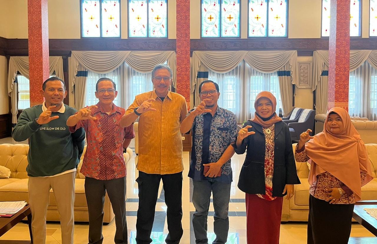 Pj Gubernur Dukung Penguatan Anggaran KI Babel