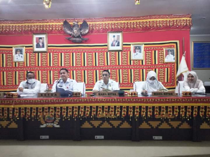 Sekwan Thomas Pimpin Rapat Persiapan Paripurna HUT Lampung Selatan