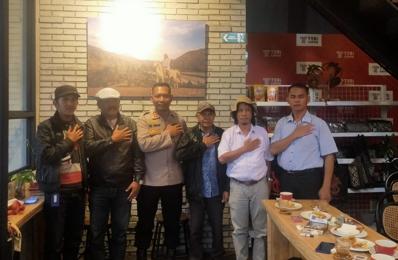 Kapolres Torut Ajak Wartawan Berikan Informasi Positif dan Sehat