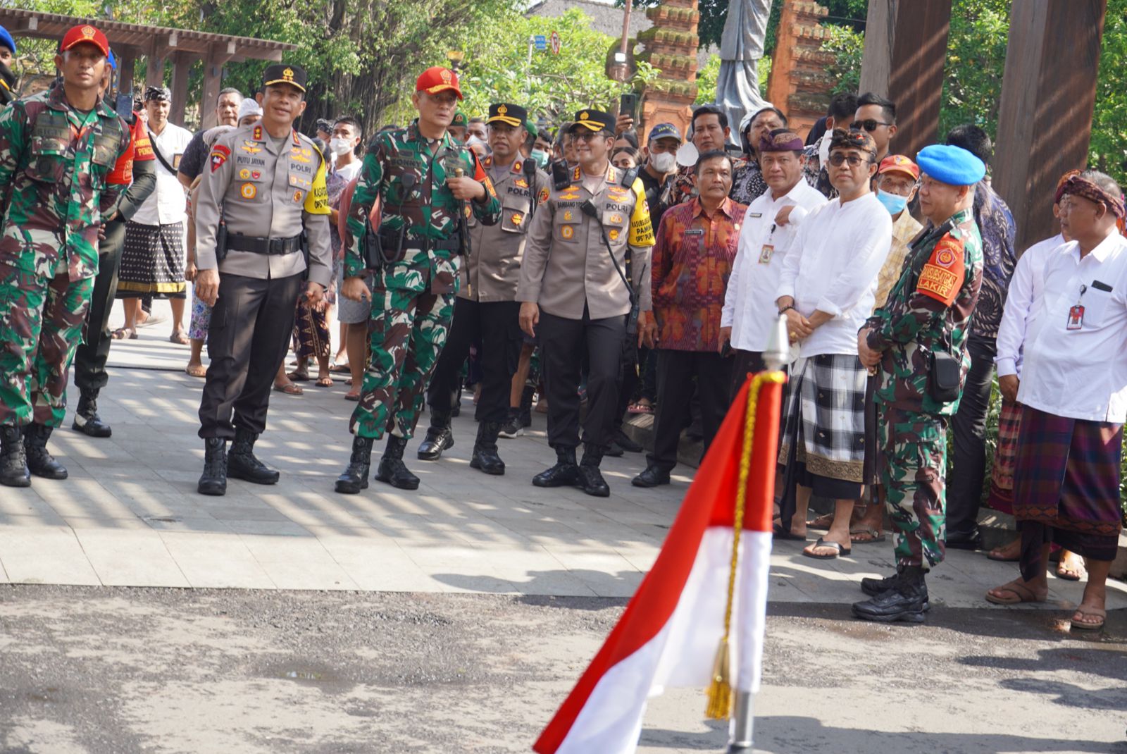TNI-Polri Amankan Kunker Presiden RI
