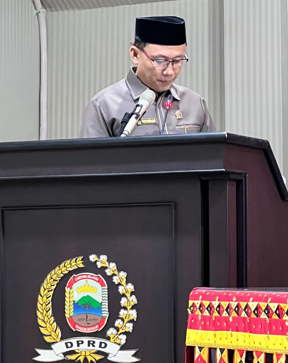 Fraksi Demokrat Berharap Pemerintah Daerah Untuk Lakukan Penyederhanaan Birokrasi di 3 Dinas