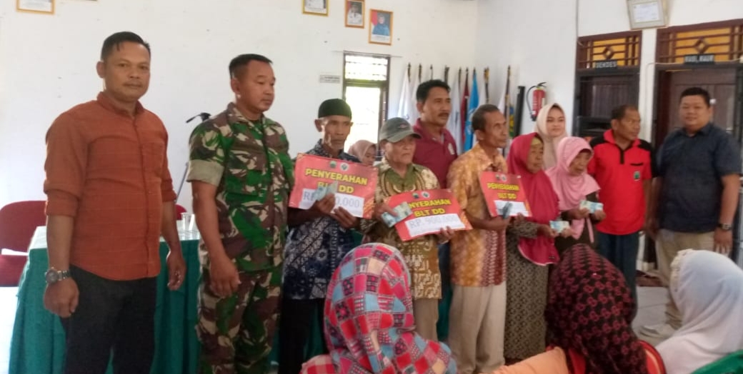 PEMDES MARGOMULYO SALURKAN BLT-DD SERTA INTENSIF APARATUR DESA