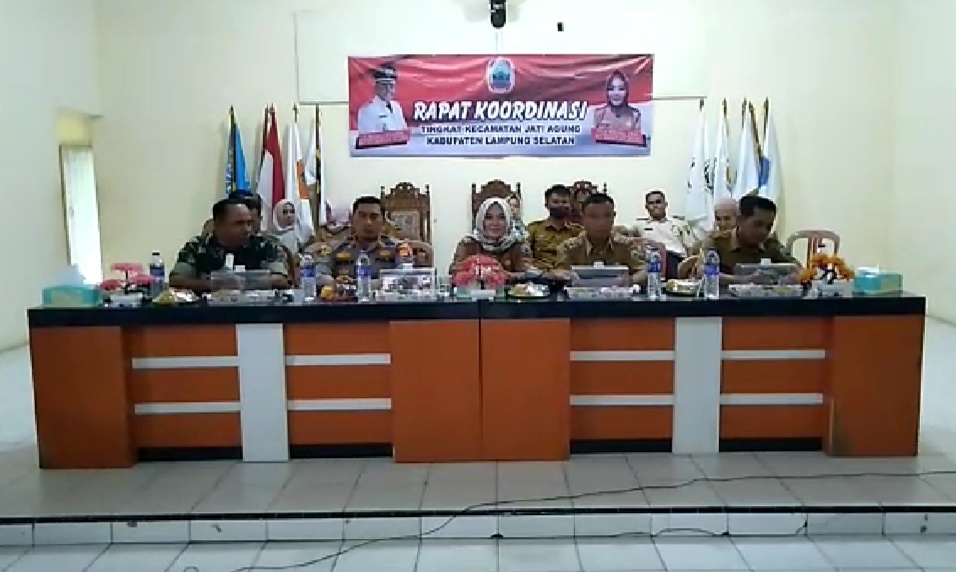 Rakorcam Jatiagung Bahas Website Desa dan Pengamanan Nataru