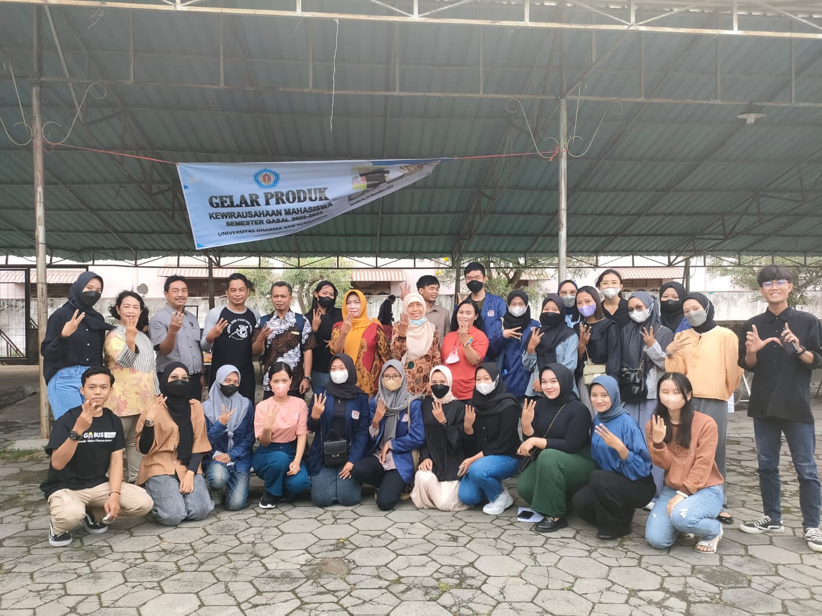 Undha AUB Gelar Produk Mahasiswa Wirausaha Merdeka, Lahirkan Wirausaha Muda Kreatif dan Mandiri