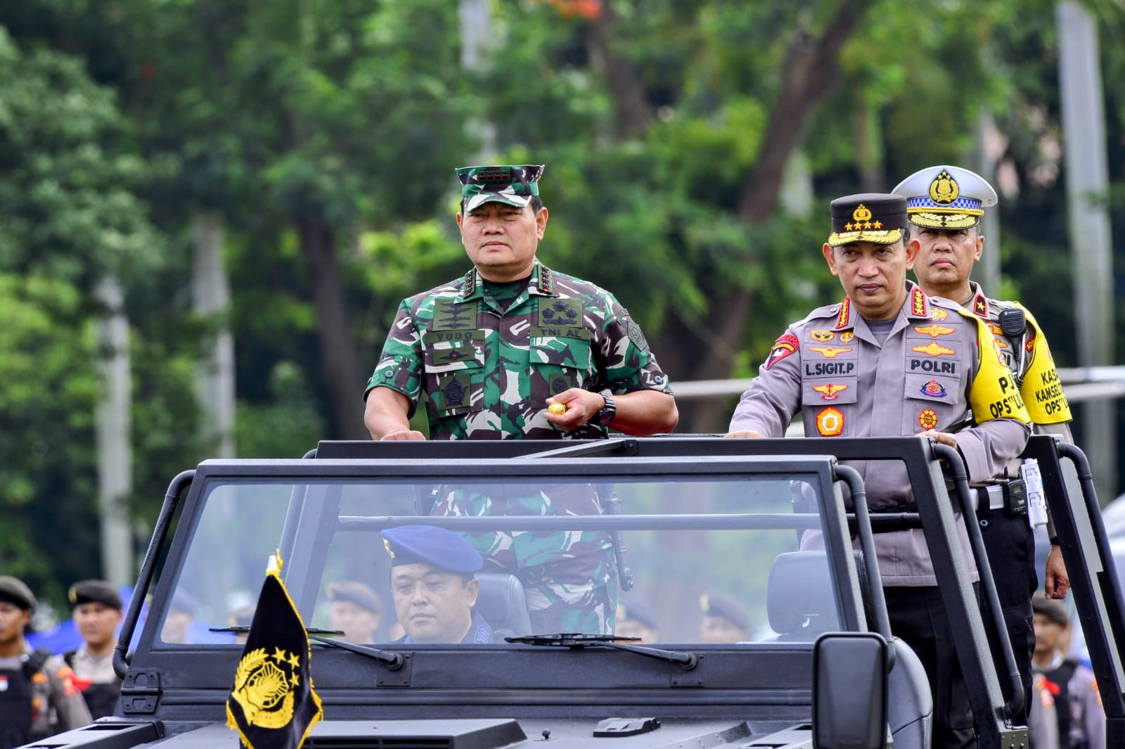 Gelar Pasukan, Kapolri Pastikan Seluruh Pihak Siap Amankan Nataru