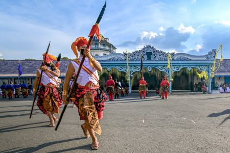 API DALAM SEKAM, Begini Kronologi Sejarah Perpecahan di Keraton Solo