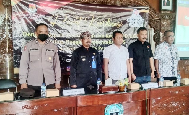 Rapat Koordinasi KPU Blora Dengan Kepala Desa Dan Stok Holder Di Kecamatan Japah