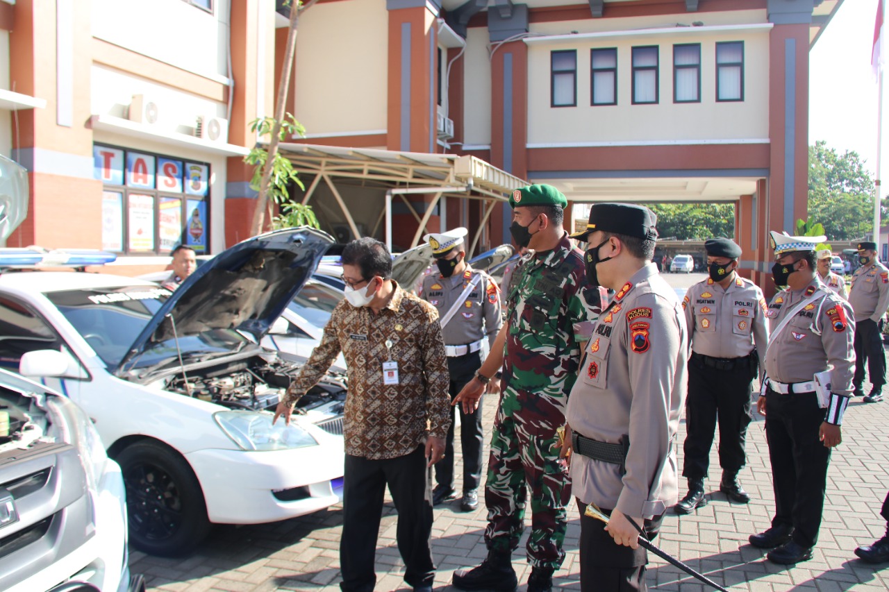Polres Kudus Gelar Pasukan Operasi Lilin Candi 2022