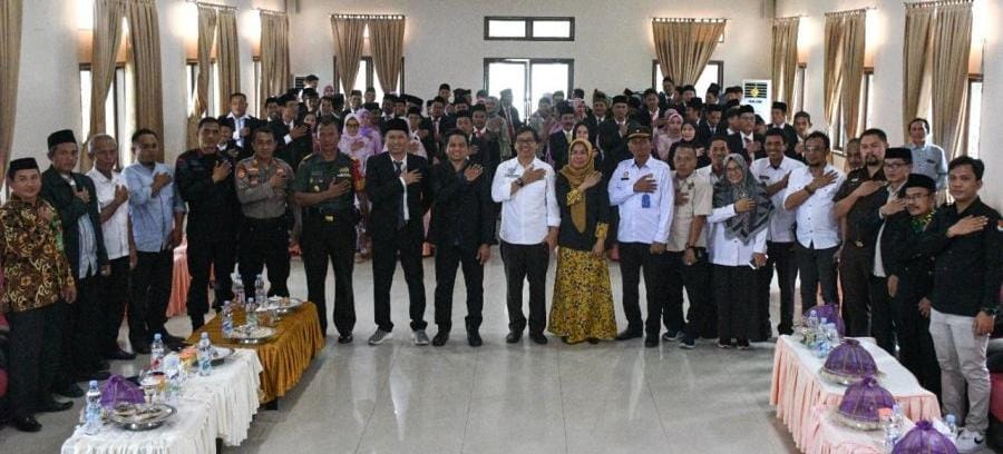 75 Anggota PPK Dilantik, Bangun Komunikasi Kordinasi dan Jaga Etika