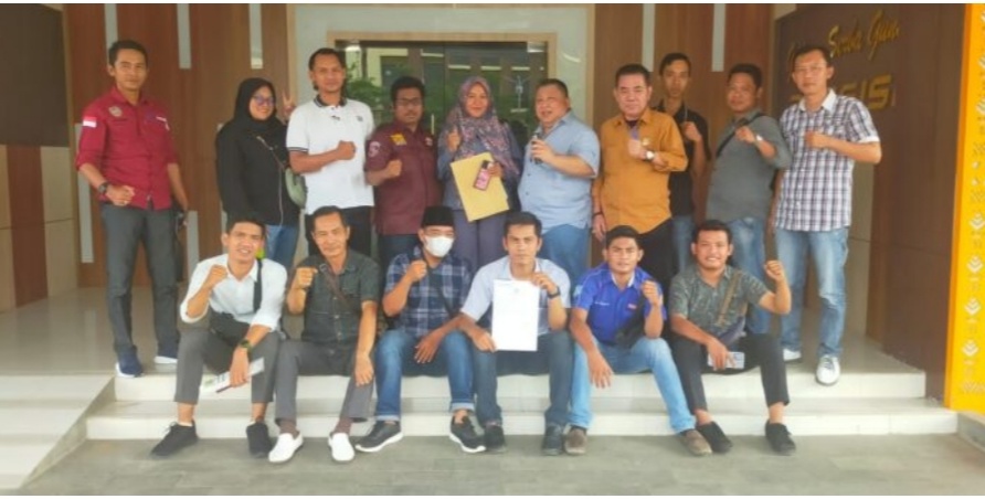 Aliansi Wartawan Pringsewu Bersatu Resmi Laporkan Abidin Ayub Ke Polda Lampung