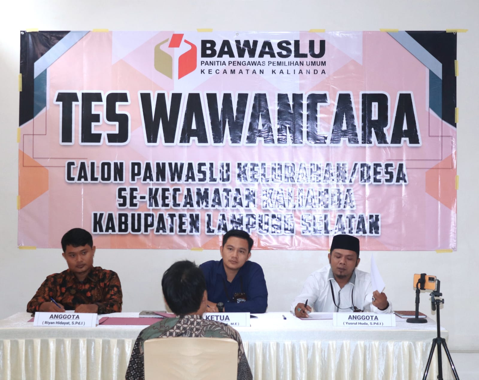 Ratusan Calon Panwaslu Kecamatan Kalianda Ikuti Tes Wawancara